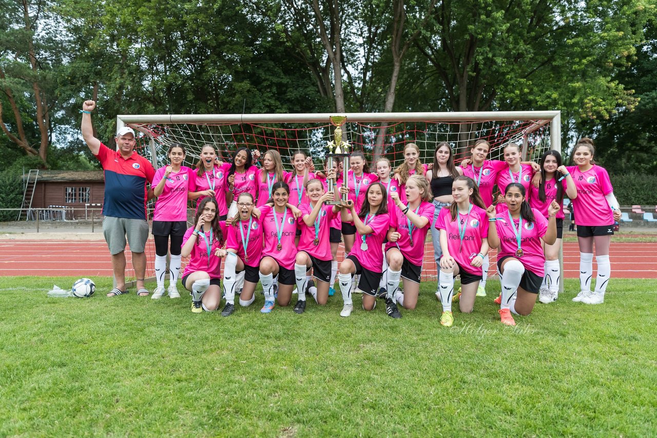 Bild 256 - Loewinnen Cup